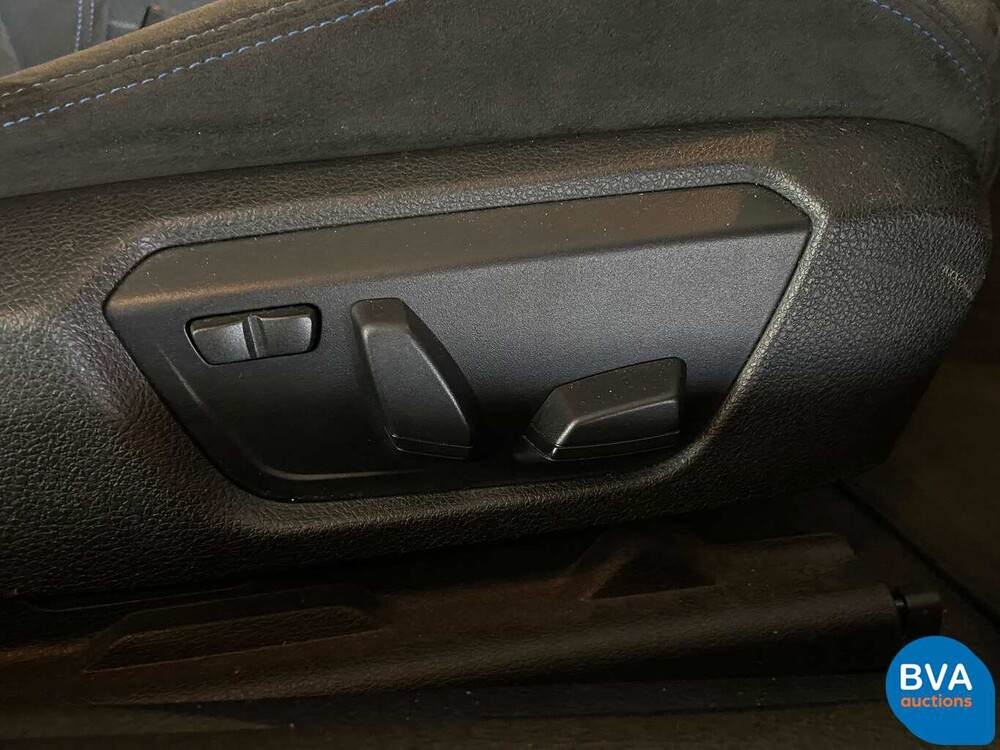 BMW M235i Coupé M-Performance -Handgeschakeld!- 326pk 2014, HG-019-V