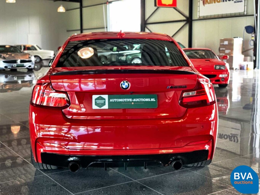 BMW M235i Coupé M-Performance -Handgeschakeld!- 326pk 2014, HG-019-V