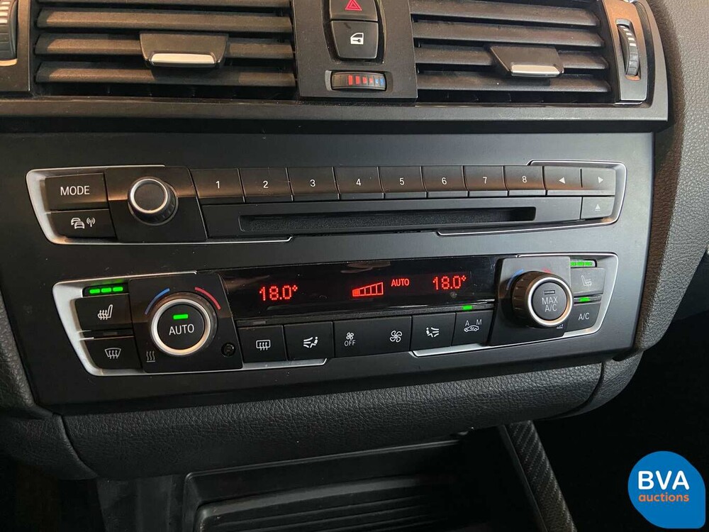 BMW M235i Coupé M-Performance -Handgeschakeld!- 326pk 2014, HG-019-V