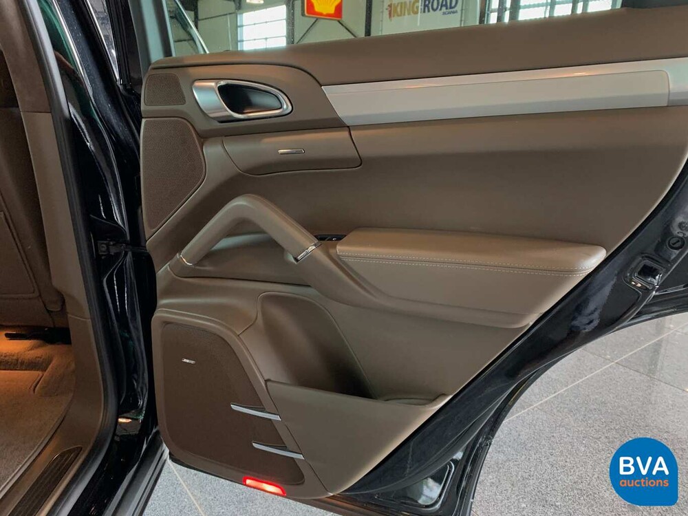 Porsche Cayenne Turbo 4.8 V8 500pk 2013, 9-TTN-90