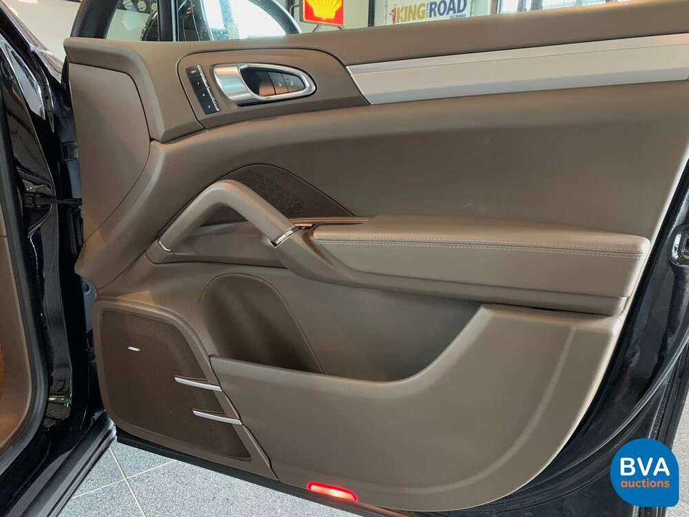 Porsche Cayenne Turbo 4.8 V8 500pk 2013, 9-TTN-90