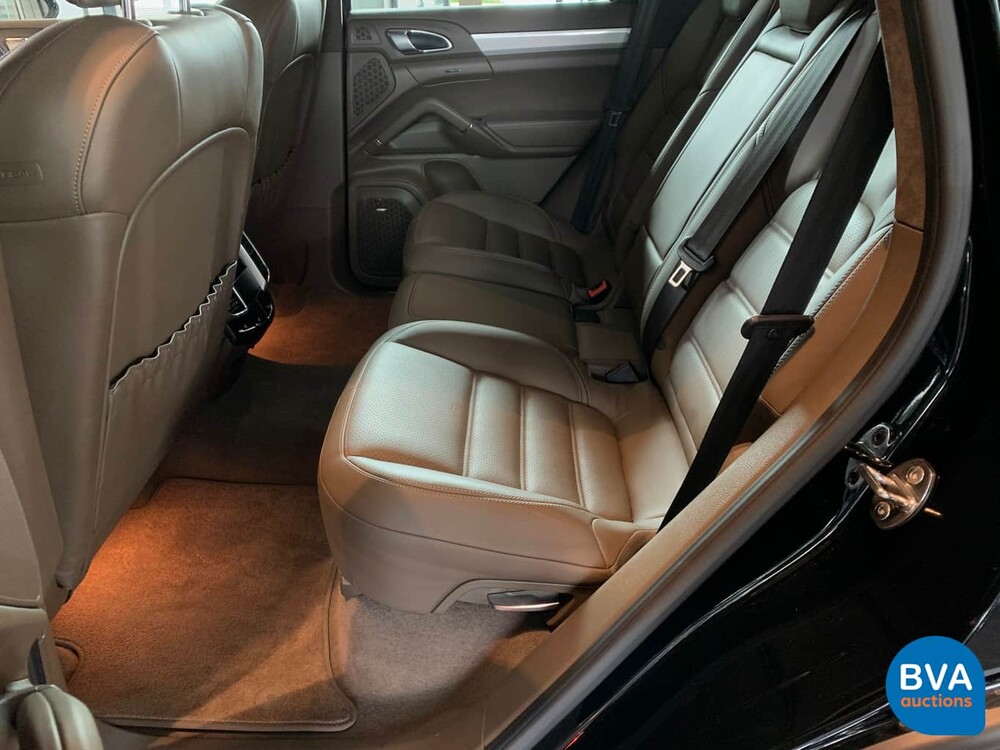 Porsche Cayenne Turbo 4.8 V8 500pk 2013, 9-TTN-90