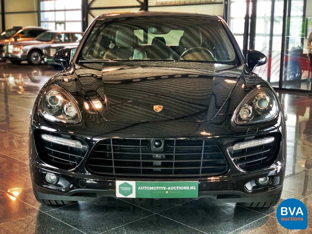 Porsche Cayenne Turbo 4.8 V8 500pk 2013, 9-TTN-90