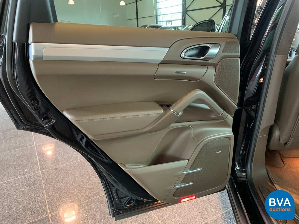 Porsche Cayenne Turbo 4.8 V8 500pk 2013, 9-TTN-90