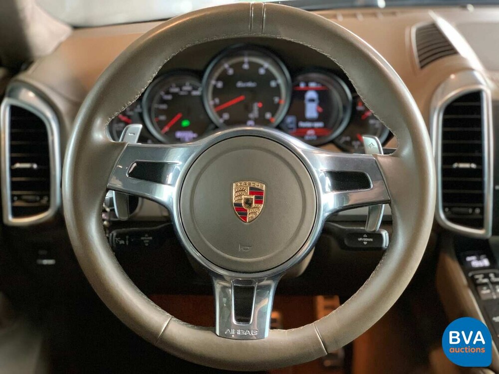 Porsche Cayenne Turbo 4.8 V8 500pk 2013, 9-TTN-90