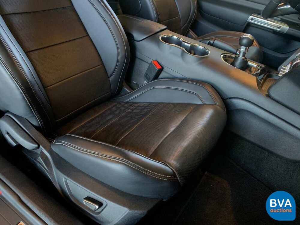 Ford Mustang GT 5.0 V8 422pk Handgeschakeld, ZG-945-J