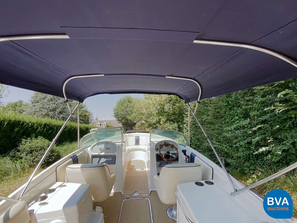 Chris Craft Launch 25 Mercruiser V8 MAG350 5.7MPi 2015.