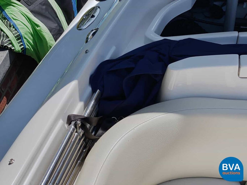 Chris Craft Launch 25 Mercruiser V8 MAG350 5.7MPi 2015.