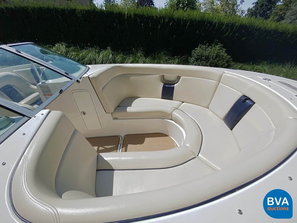 Chris Craft Launch 25 Mercruiser V8 MAG350 5.7MPi 2015.