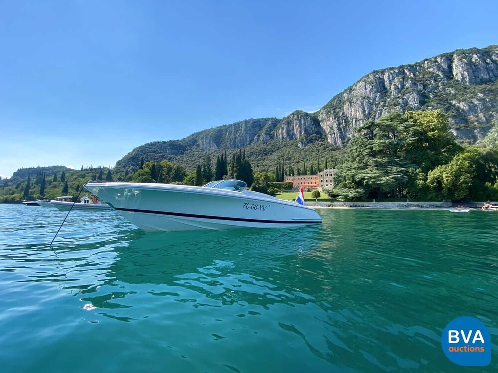 Chris Craft Launch 25 Mercruiser V8 MAG350 5.7MPi 2015.
