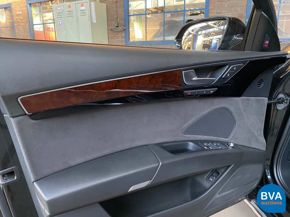 Audi A8 4.2 FSI Quattro Lang 371 PS 2011, TV-019-D.