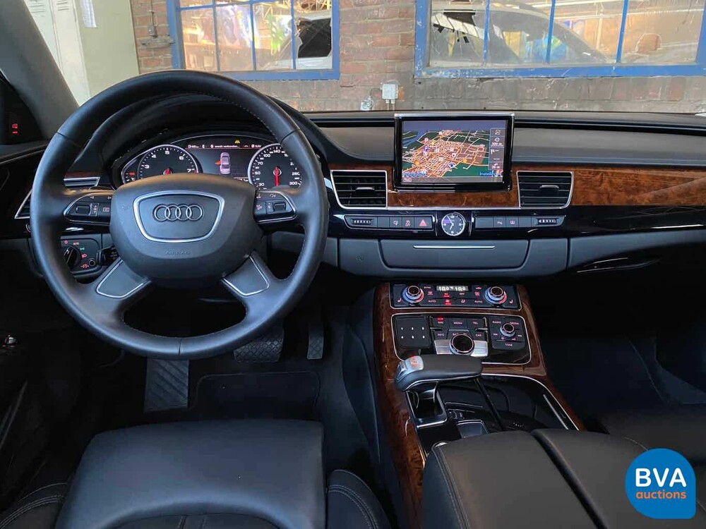 Audi A8 4.2 FSI Quattro Lang 371 PS 2011, TV-019-D.