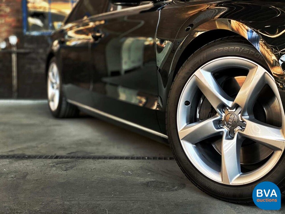 Audi A8 4.2 FSI Quattro Lang 371 PS 2011, TV-019-D.