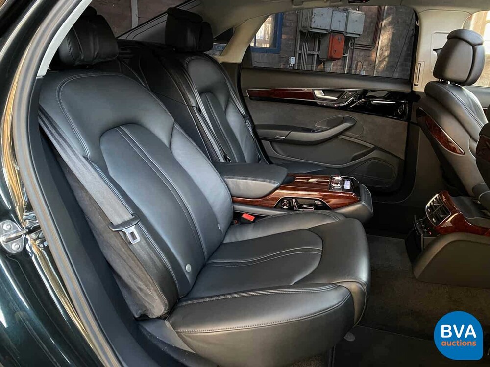 Audi A8 4.2 FSI Quattro Lang 371 PS 2011, TV-019-D.