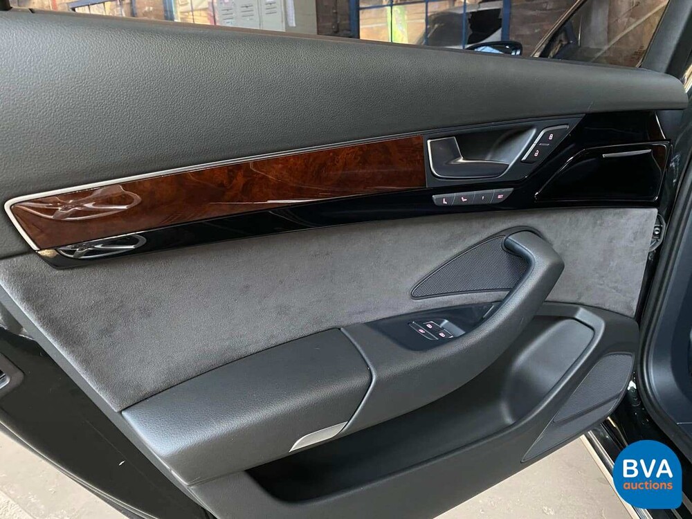 Audi A8 4.2 FSI Quattro Lang 371 PS 2011, TV-019-D.