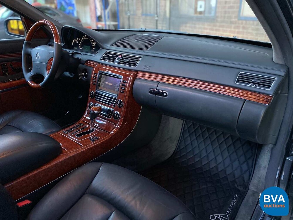 Maybach 57 5.5 V12 550 PS 2007.
