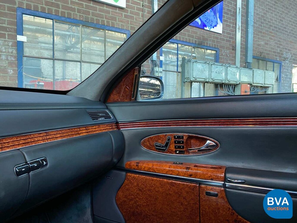 Maybach 57 5.5 V12 550 PS 2007.