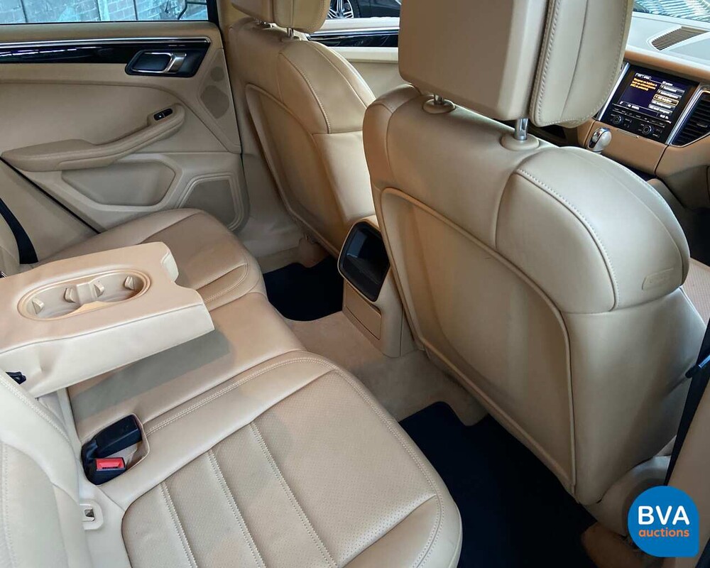 Porsche Macan S 258 PS 3.0D 2015, 5-ZHF-01.