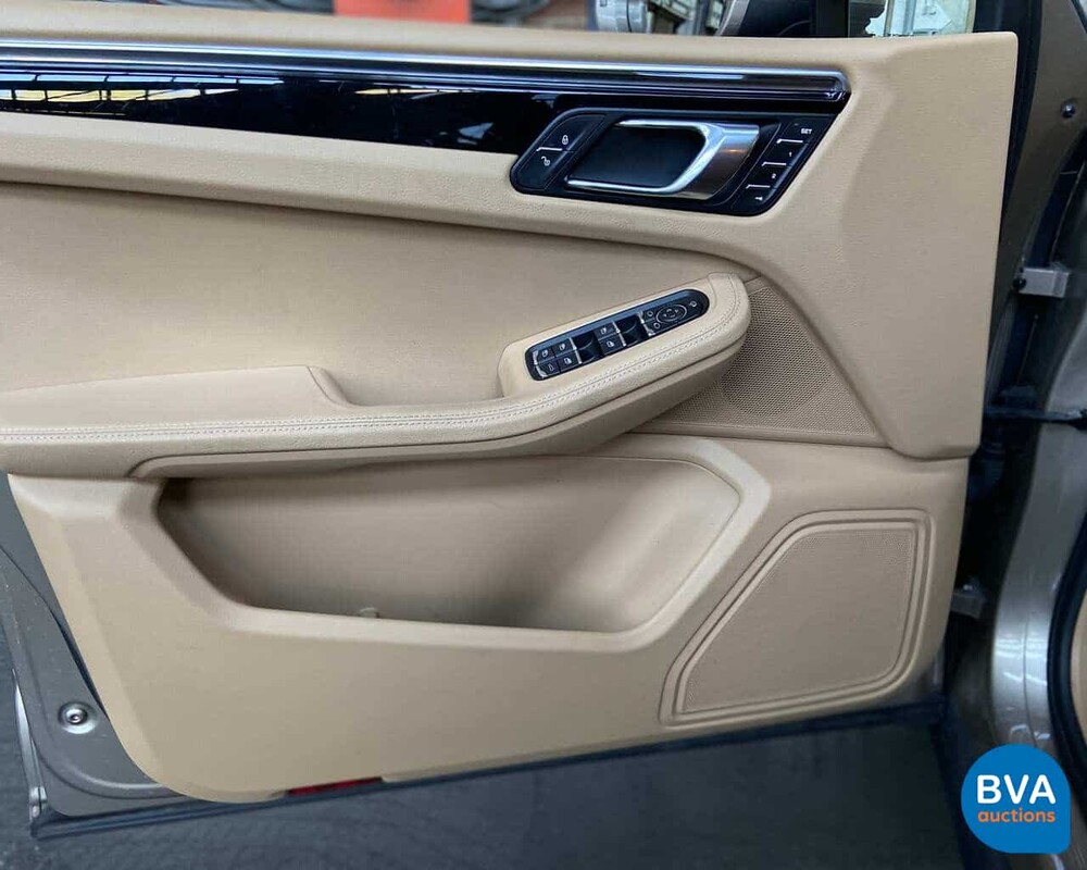 Porsche Macan S 258 PS 3.0D 2015, 5-ZHF-01.