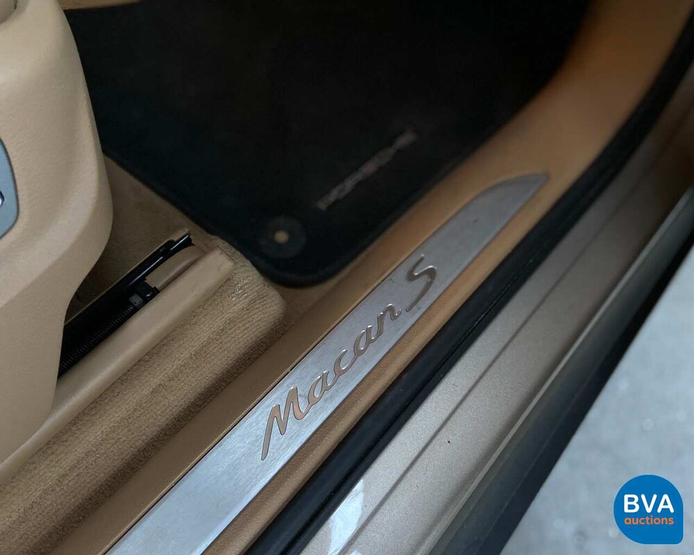 Porsche Macan S 258 PS 3.0D 2015, 5-ZHF-01.