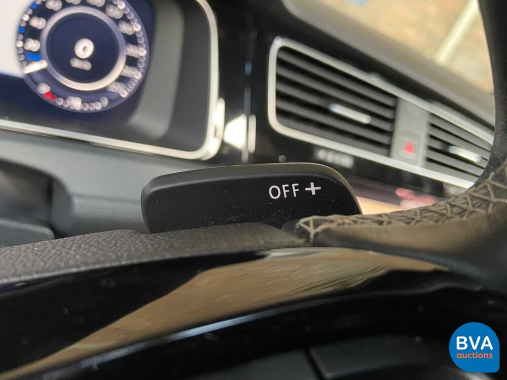 Volkswagen Golf R 2.0 TSI 4Motion 310 PS 2017, TB-186-B.