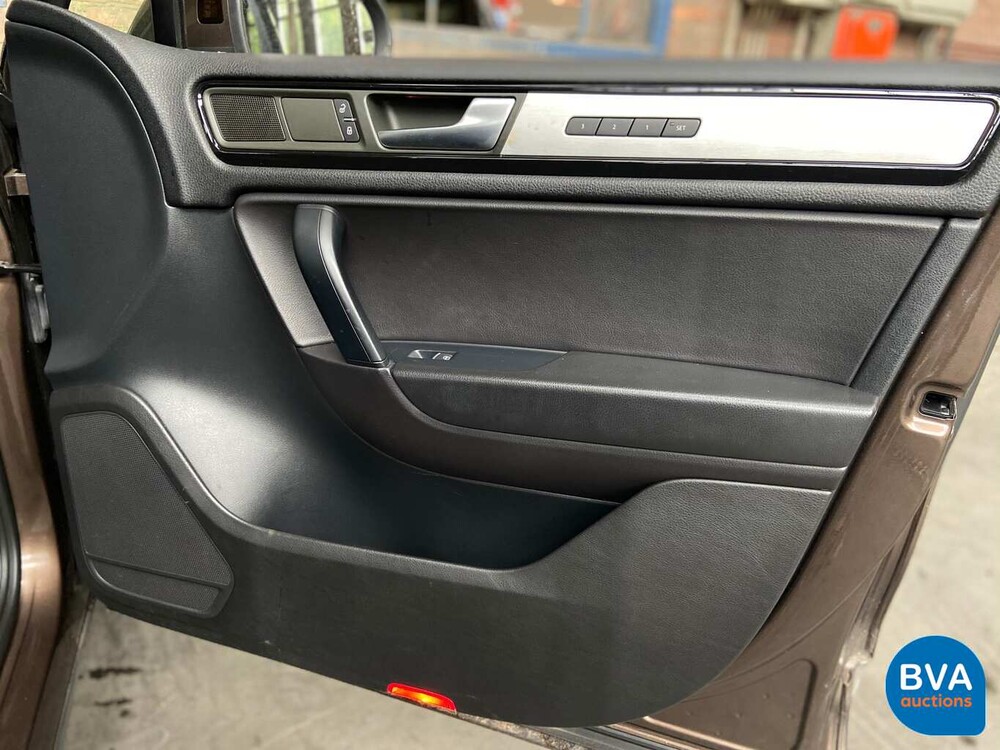 Volkswagen Touareg 3.0 TDI Highline 245 PS 2011, 72-SLR-6.