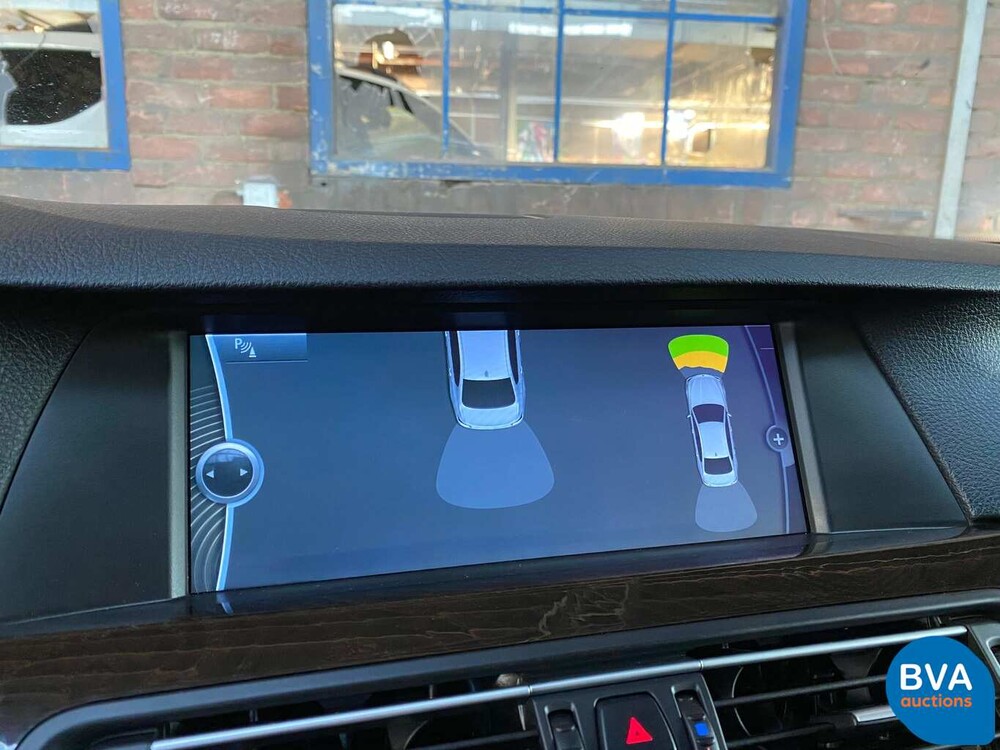 BMW 550i BI-Turbo Limousine 408 PS 5er 2010, 06-LFZ-7.