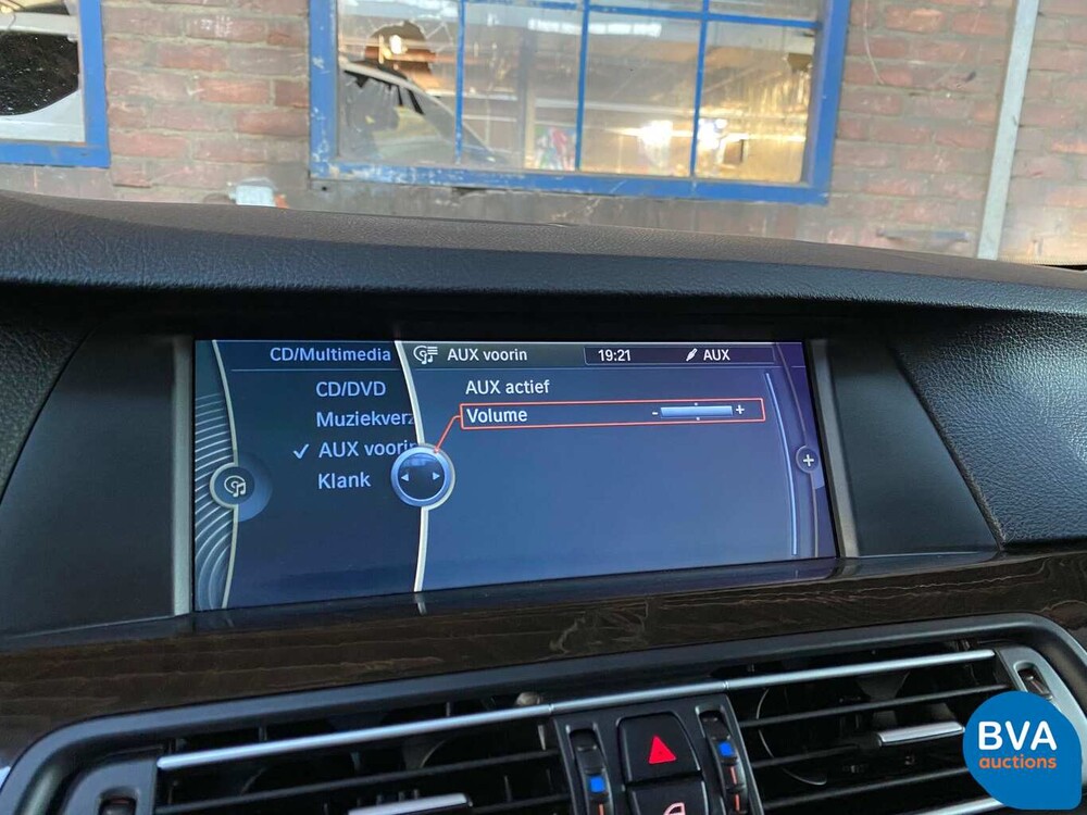 BMW 550i BI-Turbo Limousine 408 PS 5er 2010, 06-LFZ-7.