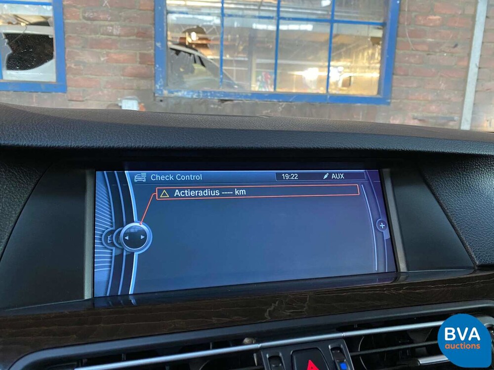 BMW 550i BI-Turbo Limousine 408 PS 5er 2010, 06-LFZ-7.