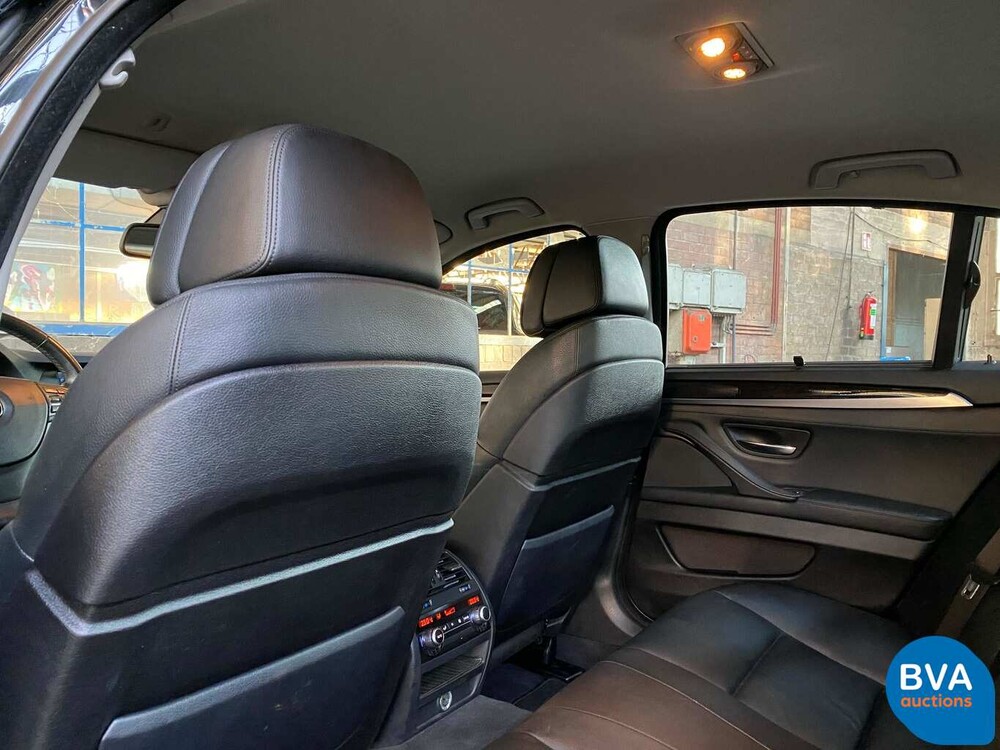 BMW 550i BI-Turbo Limousine 408 PS 5er 2010, 06-LFZ-7.