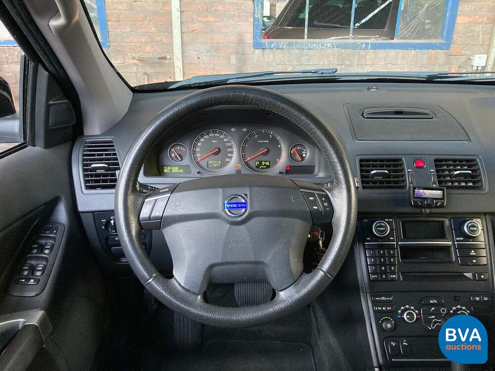 Volvo XC90 2.4 D5 Momentum 185 PS 2008 7-Personen, 73-ZG-XD.