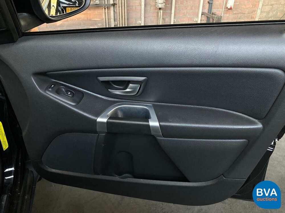 Volvo XC90 2.4 D5 Momentum 185 PS 2008 7-Personen, 73-ZG-XD.