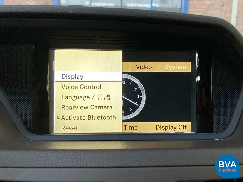 Mercedes-Benz E350 CGI Coupé 7G-Tronic Plus 292 PS 2011.