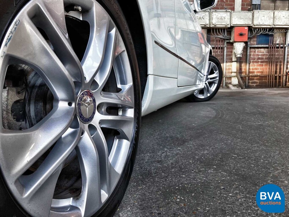 Mercedes-Benz E350 CGI Coupé 7G-Tronic Plus 292 PS 2011.