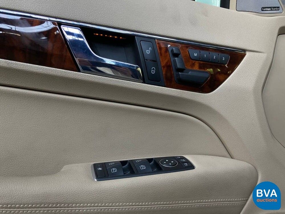 Mercedes-Benz E350 CGI Coupé 7G-Tronic Plus 292 PS 2011.