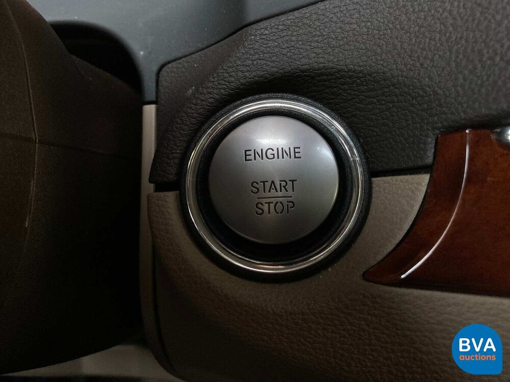 Mercedes-Benz E350 CGI Coupé 7G-Tronic Plus 292 PS 2011.