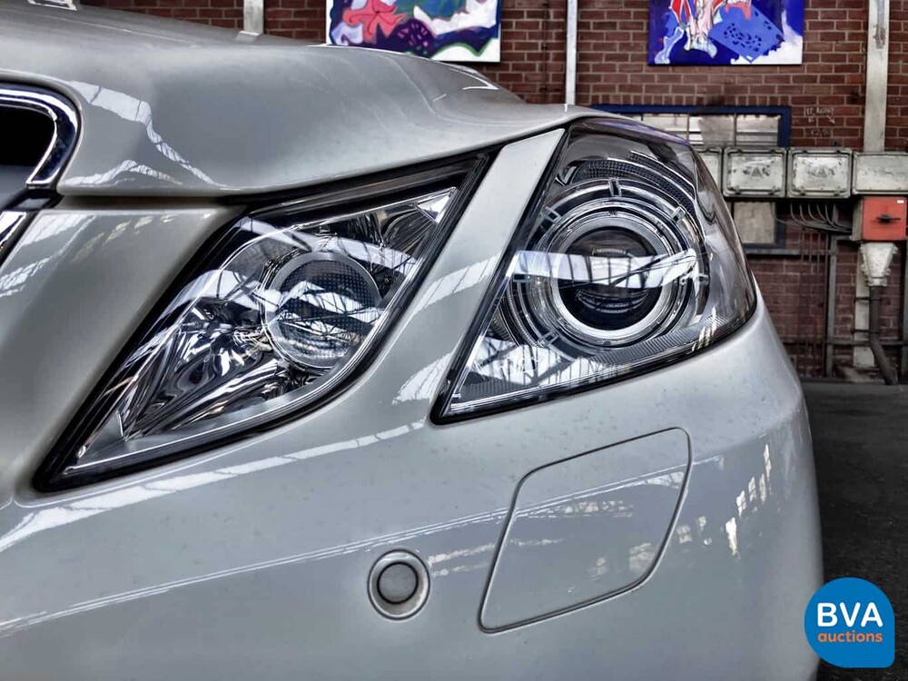 Mercedes-Benz E350 CGI Coupé 7G-Tronic Plus 292 PS 2011.