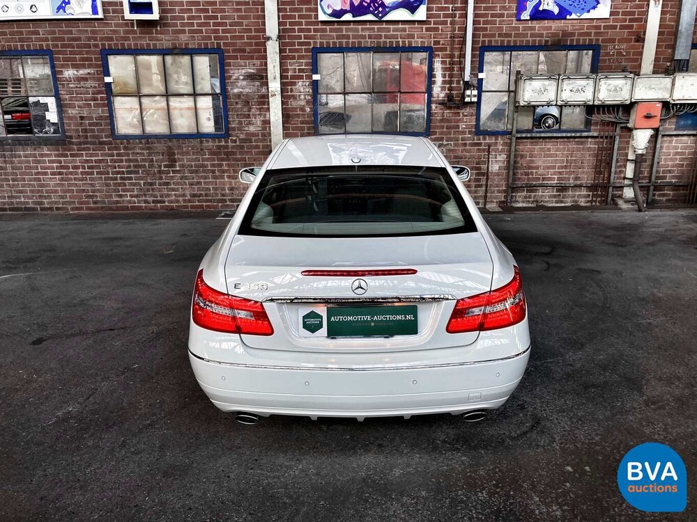 Mercedes-Benz E350 CGI Coupé 7G-Tronic Plus 292 PS 2011.