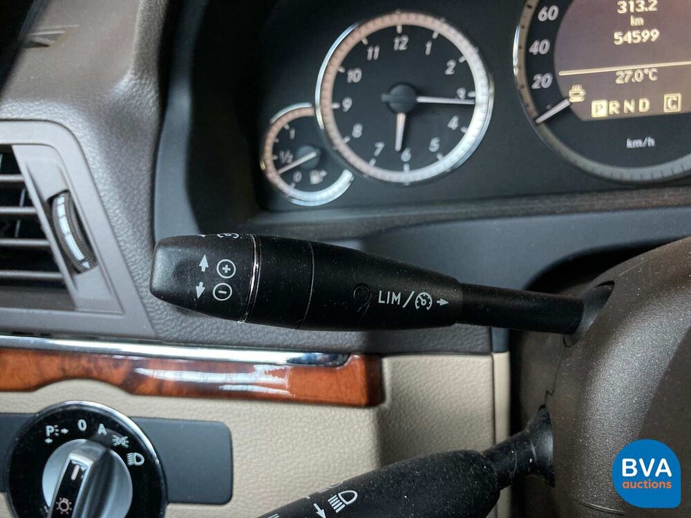 Mercedes-Benz E350 CGI Coupé 7G-Tronic Plus 292 PS 2011.