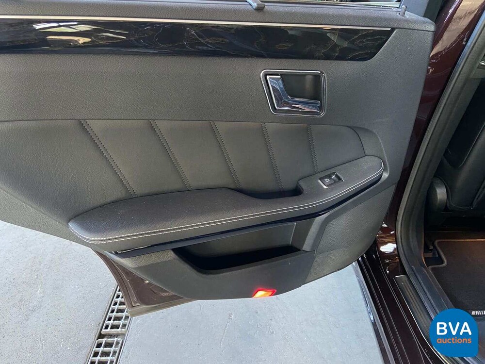 Mercedes-Benz E-Klasse E350 CDI 258 PS 2010.