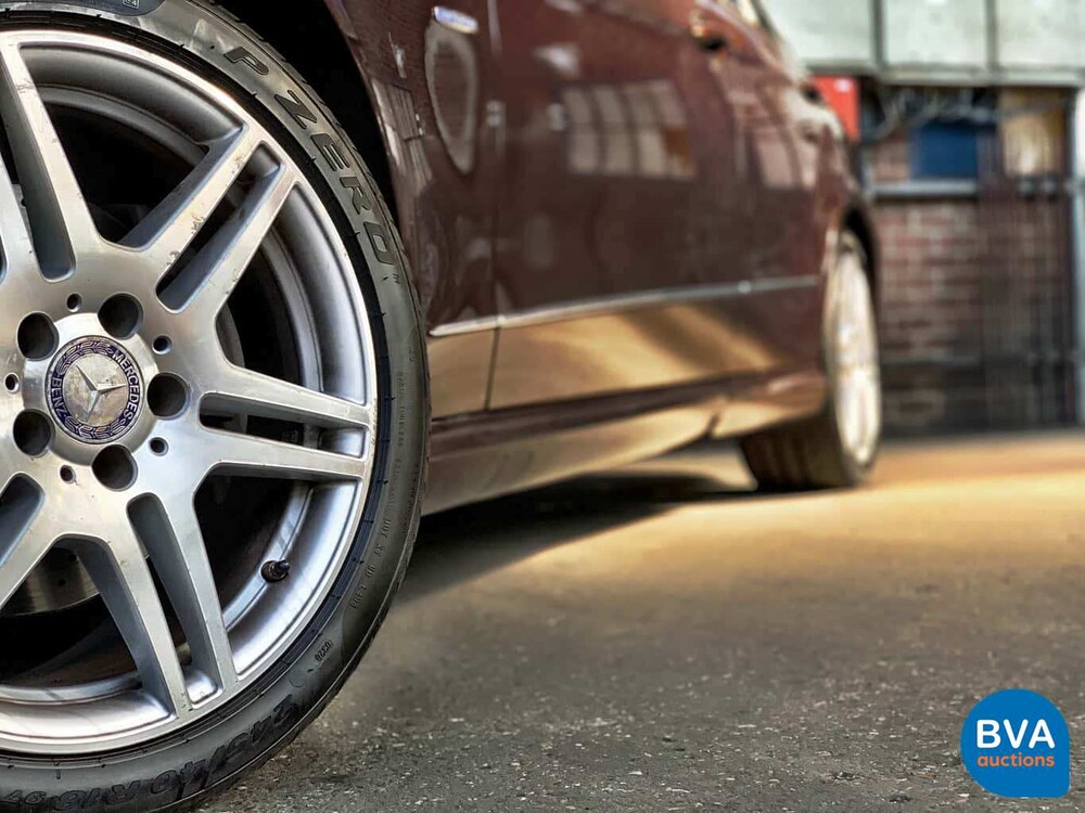 Mercedes-Benz E-Klasse E350 CDI 258 PS 2010.