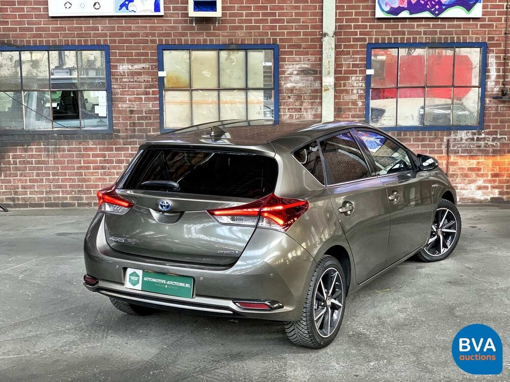 Toyota Auris 1.8 Hybrid Dynamic Executive 100 PS 2018, J-926-BF.