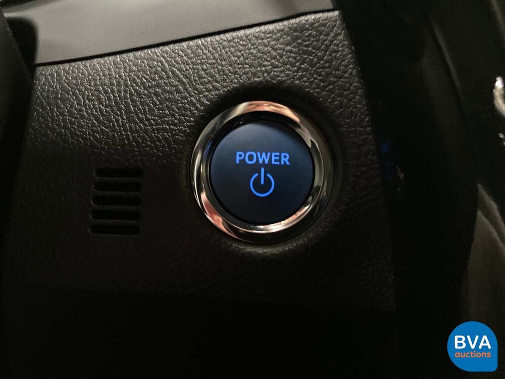 Toyota Auris 1.8 Hybrid Dynamic Executive 100 PS 2018, J-926-BF.