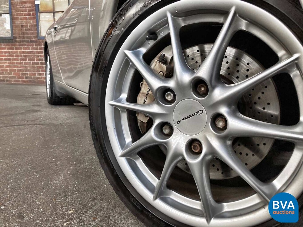 Porsche 911/996 Carrera 4 3.6L 320 PS 2001.