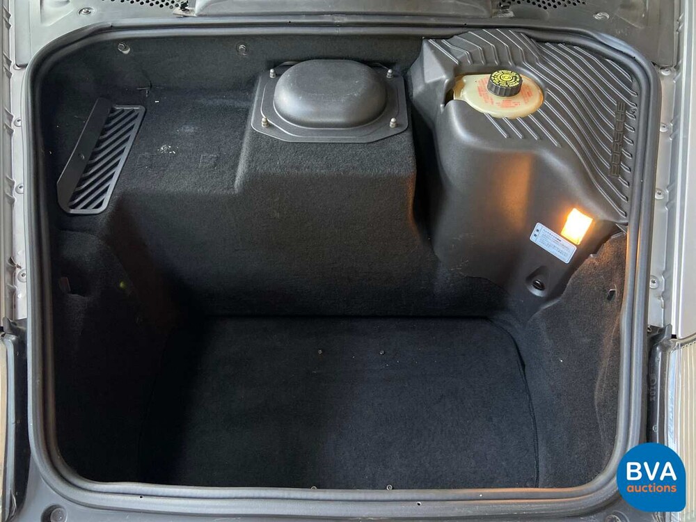 Porsche 911/996 Carrera 4 3.6L 320 PS 2001.