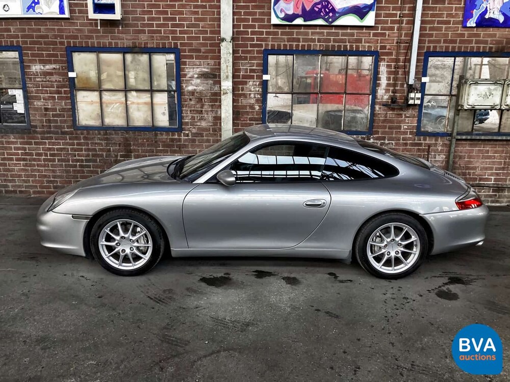 Porsche 911/996 Carrera 4 3.6L 320 PS 2001.