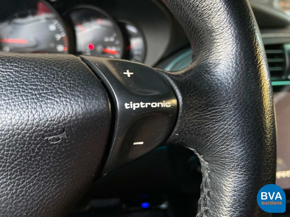 Porsche 911/996 Carrera 4 3.6L 320 PS 2001.