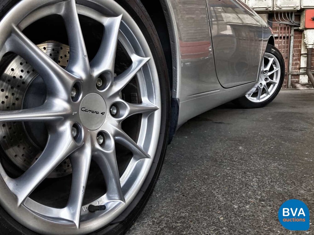 Porsche 911/996 Carrera 4 3.6L 320 PS 2001.