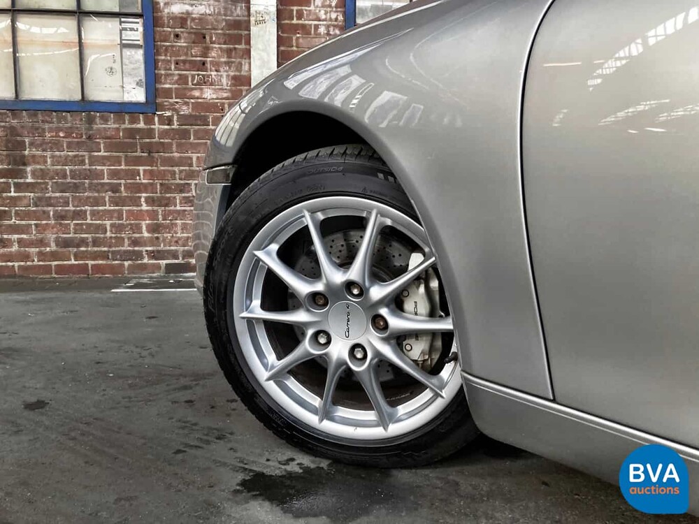 Porsche 911/996 Carrera 4 3.6L 320 PS 2001.