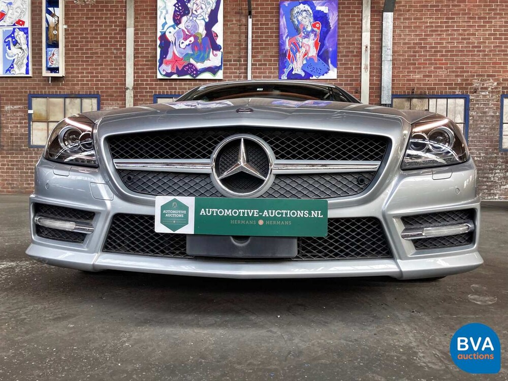 Mercedes SLK350 Cabrio AMG Paket 7G-Tronic Plus 3.5L 306 PS 2011.